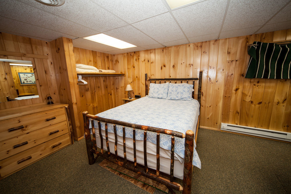 Log Cabin Lodge & Suites Jones Mills Екстер'єр фото